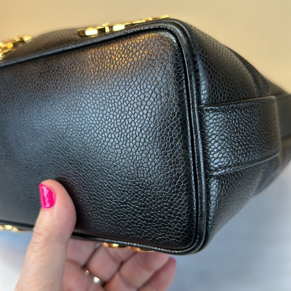 Chanel CC Black Leather Bucket Bag - Picture 15 of 16